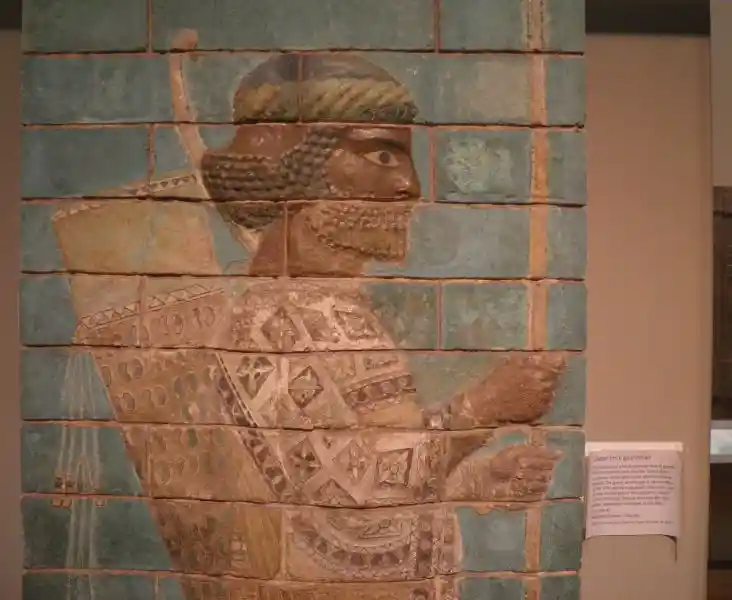Cross inside a square on the wardrobe of a guardsman